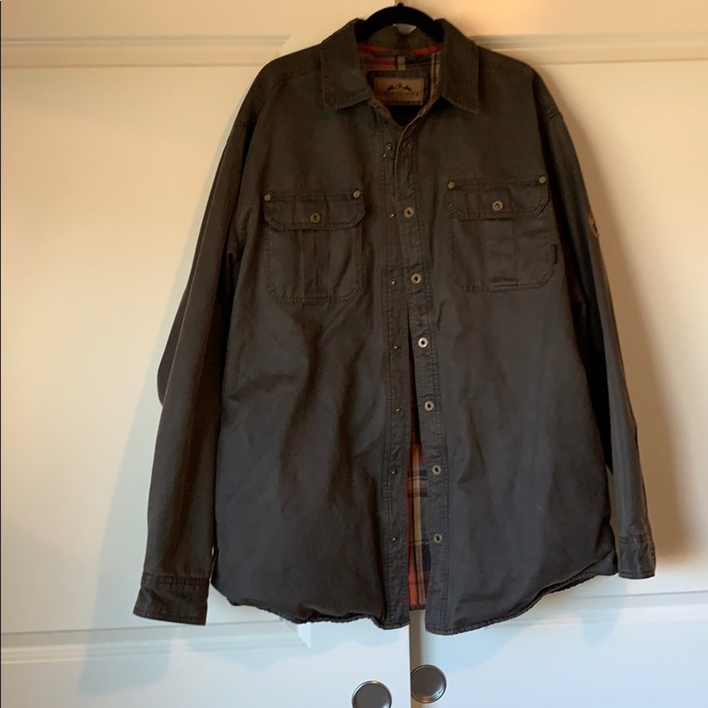 Legendary Whitetails Shirt Jacket